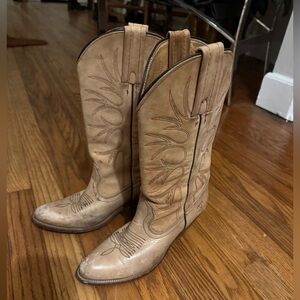 Vintage rare!! Frye Brown Leather Cowboy Boots with multicolor embroidery!